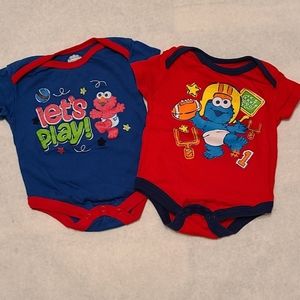 Two Sesame Beginnings short sleeved onesies/bodysuits
